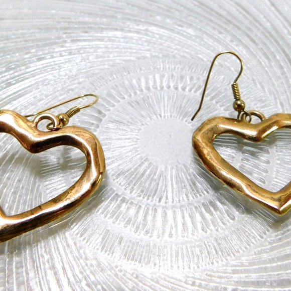 Goldtone Heart, Dangle Earrings, Hollow Center, Fishhook Closure - Picture 6 of 6
